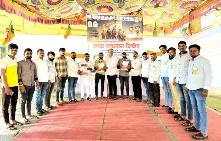 शिरूर भाजपाच्या रक्तदान शिबिराला उत्स्फूर्त प्रतिसाद, 153 रक्तदात्यांचा सहभाग
