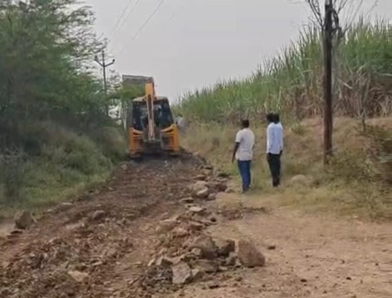 “ग्रामस्थांची समस्या, प्रदीप भाऊंची प्राथमिकता!”